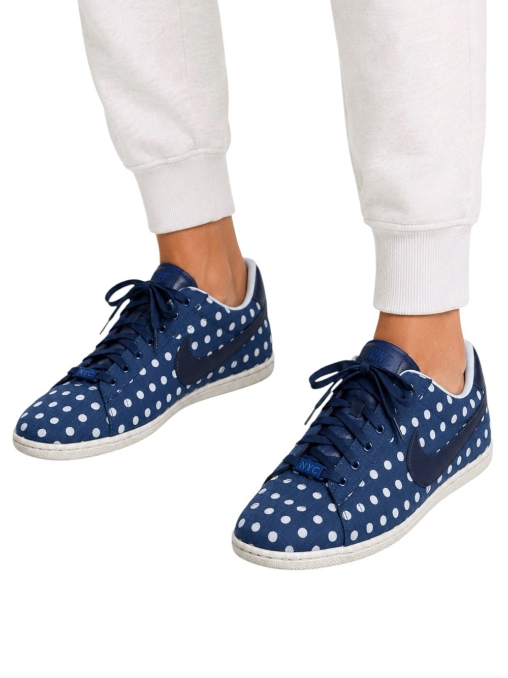 NIKE NYC Limited Edition Low Rise Sneaker 10.5